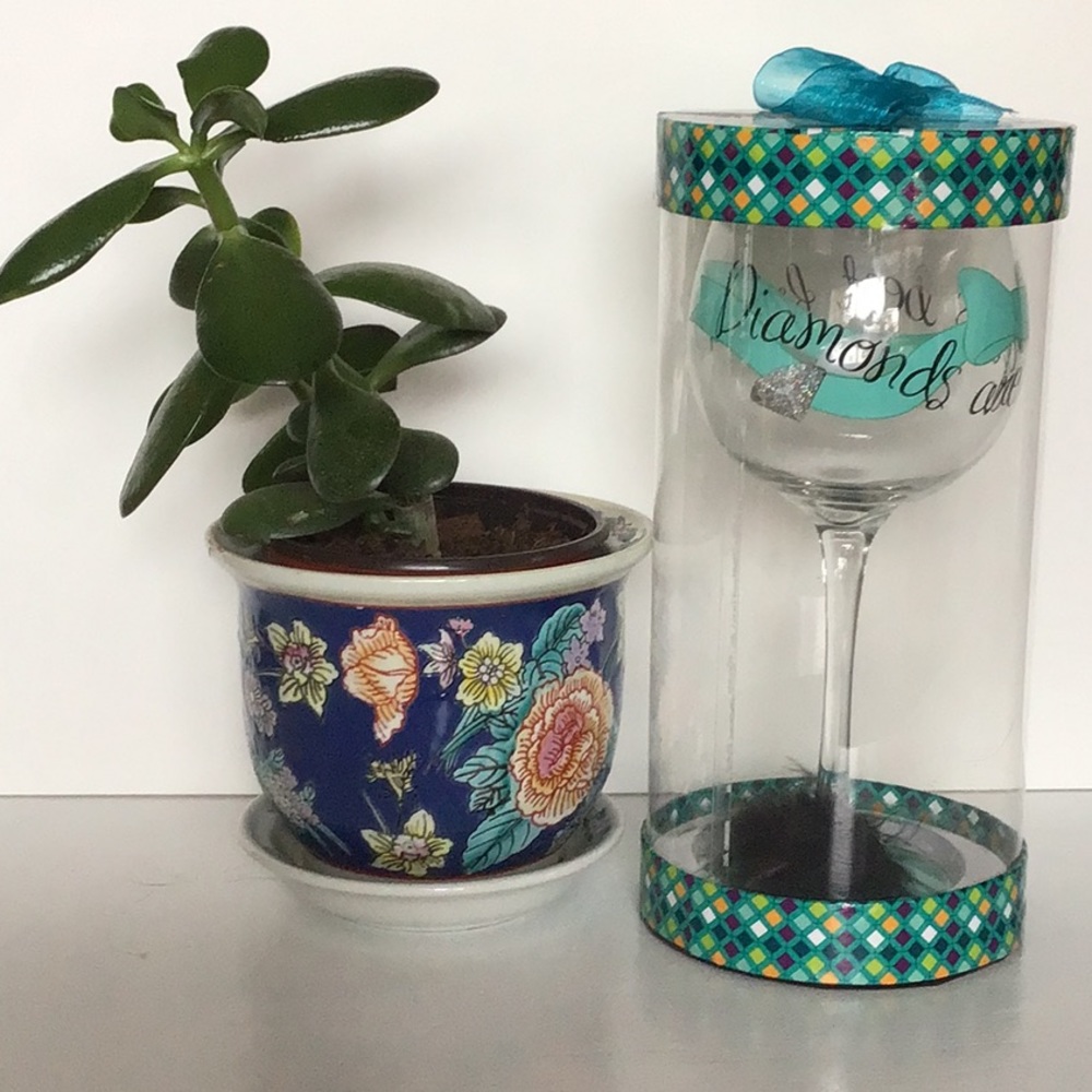 Minx collectors Wine Glass